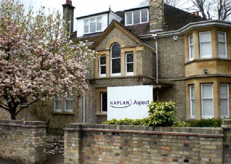 Kaplan International Languages - English School in Cambridge